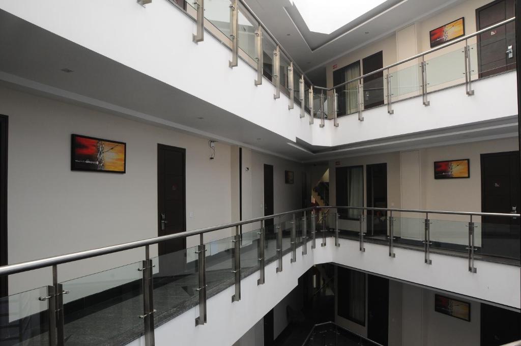 Hotel Gulnar New Delhi Eksteriør bilde